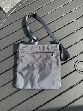 Men's/Unisex Gray Nylon Messenger Crossbody Bag with Adjustable Strap